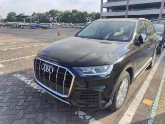 2023款 奥迪Q7 3.0T 柴油 15510877887（同微信） 价格可能随时有变动 欢迎咨询 全国可分期